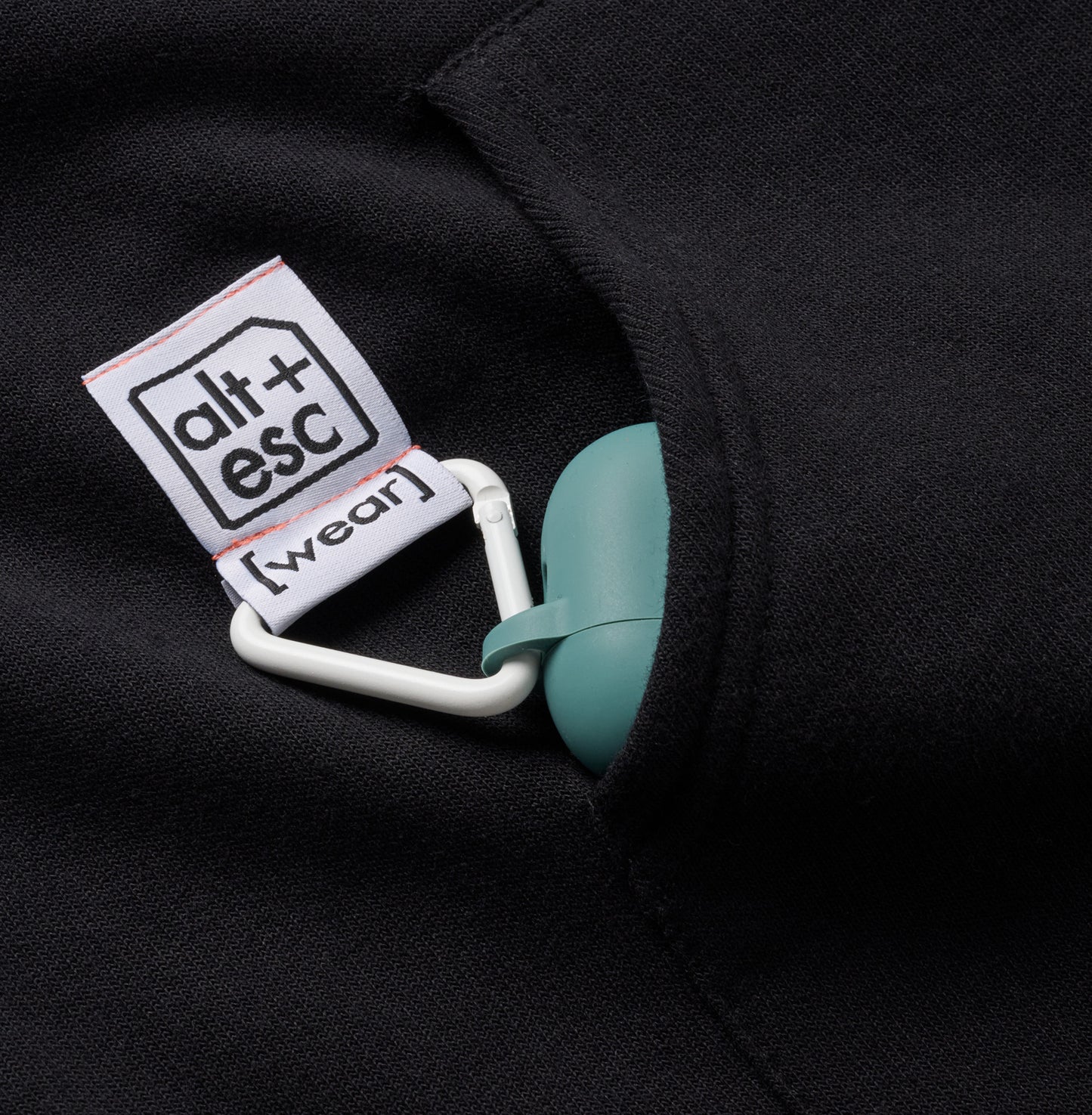 [wear] AirPods® hoodie - black