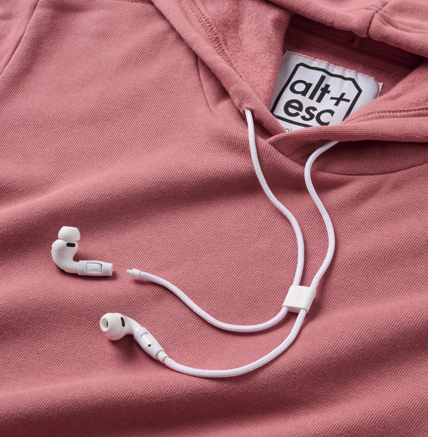 [wear] AirPods® hoodie - mauve