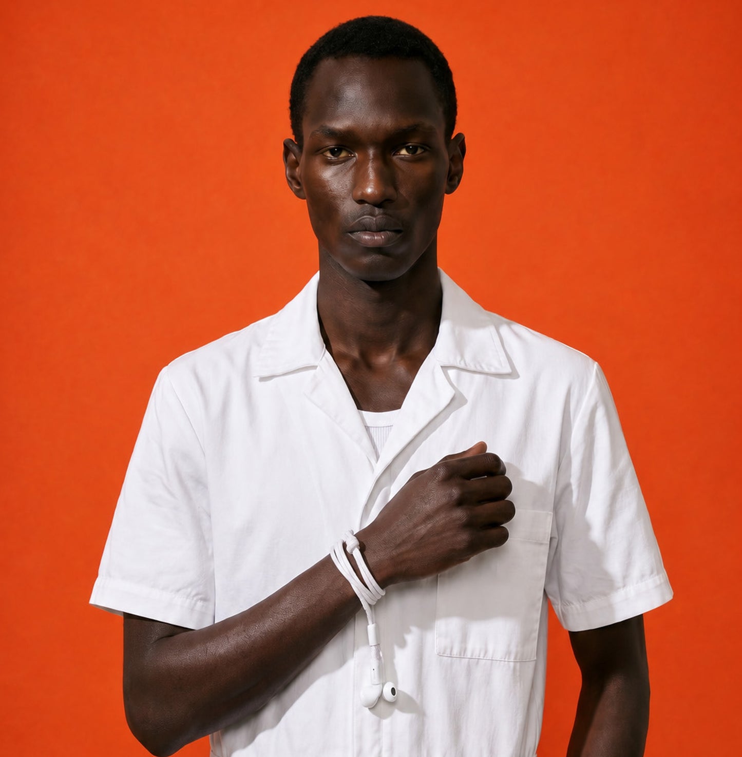 [wear] – AirPods® band - white
