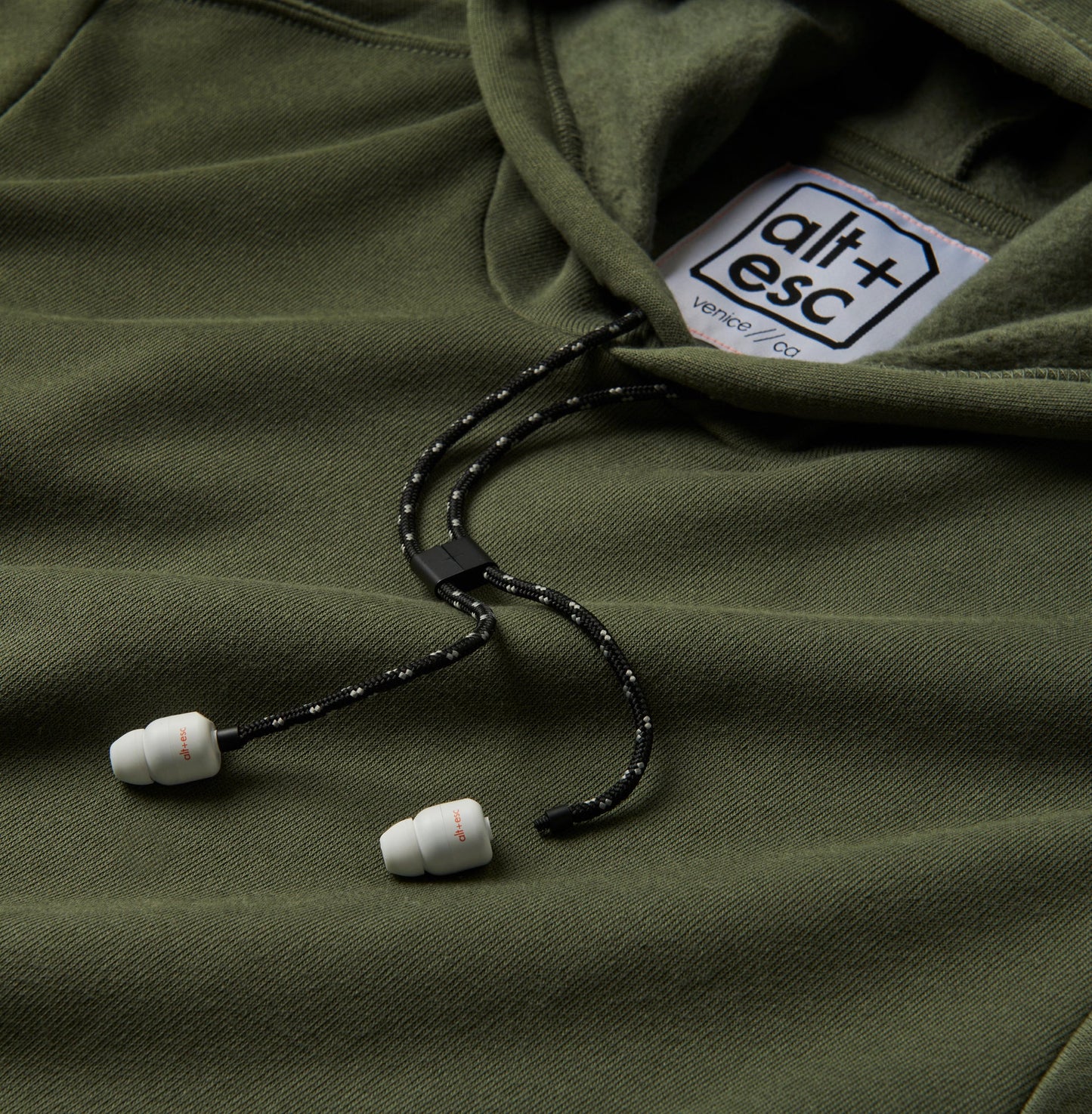 [wear] hoodie - olive